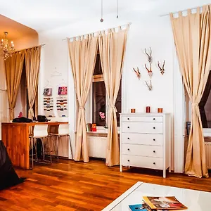 Apartment Wohnen Im Herzen Von, Wien