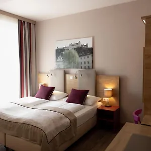 *** Hotel Max70 Austria