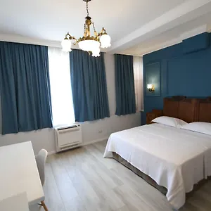 *** Hotel Promenade Albanie