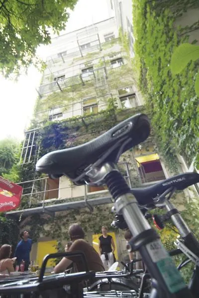 Westend City Hostel Viena