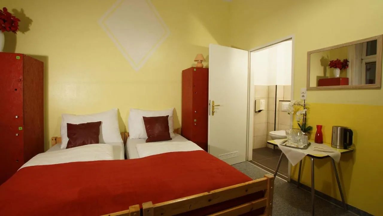 Westend City Hostel Viena