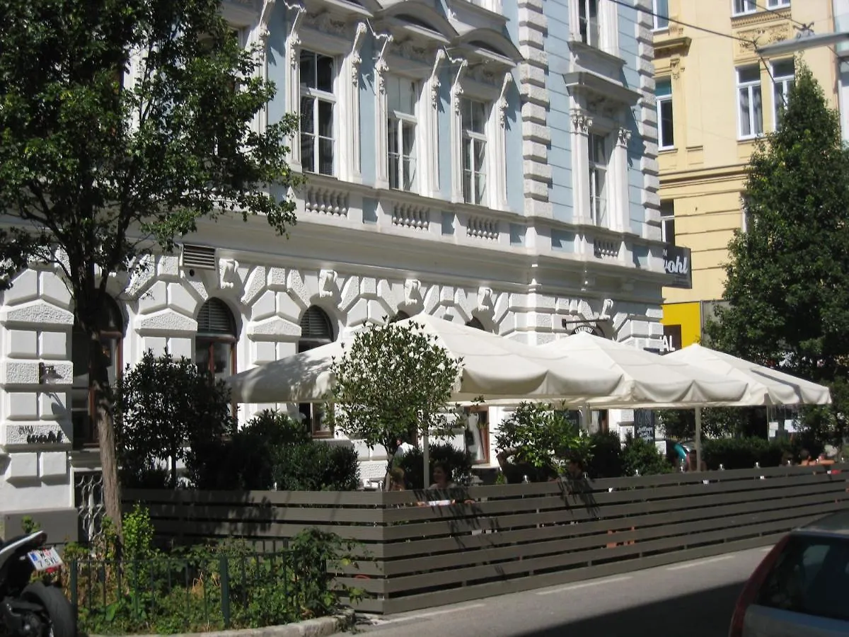Westend City Hostel Viena 0*,  Áustria