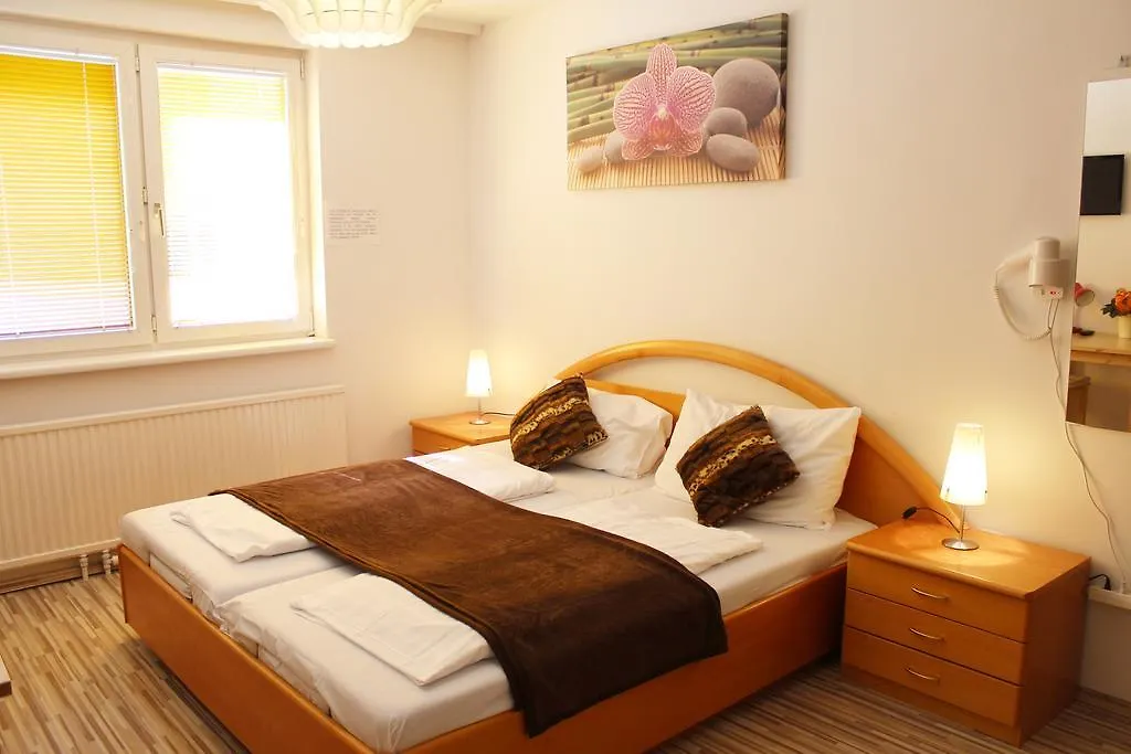Westend City Hostel Viena