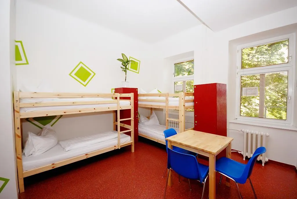 Westend City Hostel Viena