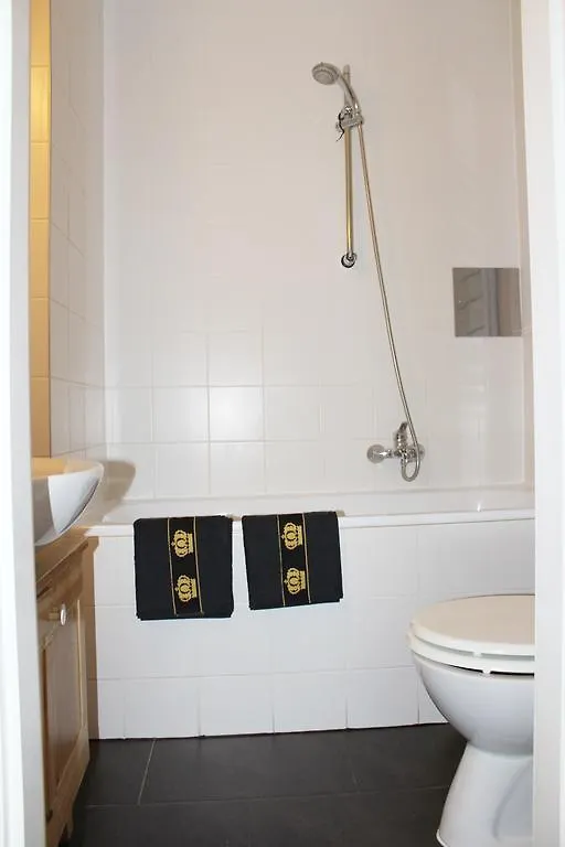 Westend City Hostel Viena 0*,