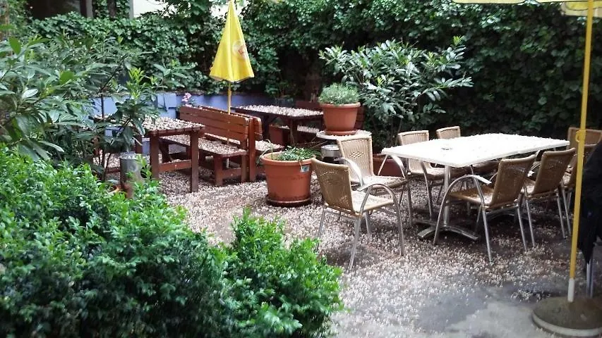 Westend City Hostel Viena 0*,