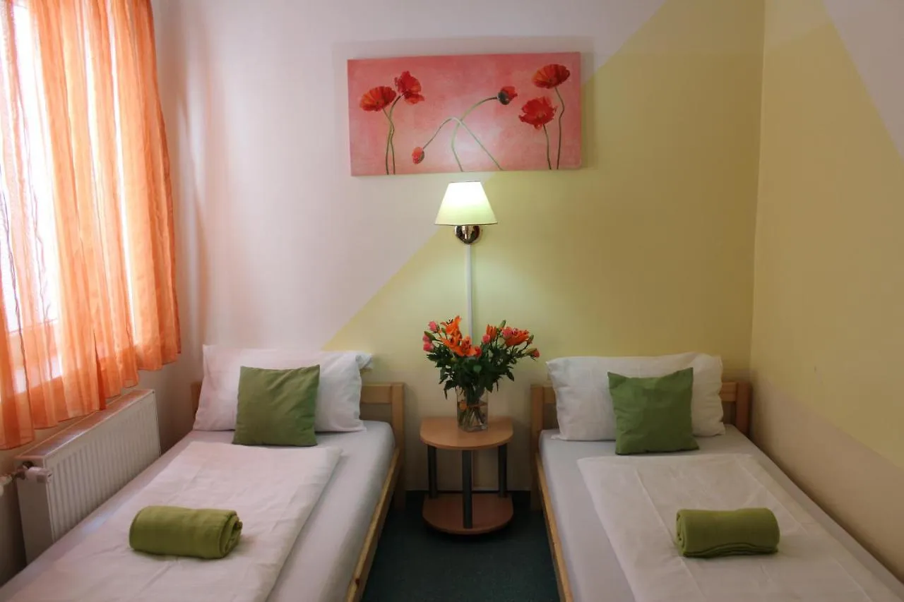 Westend City Hostel Viena