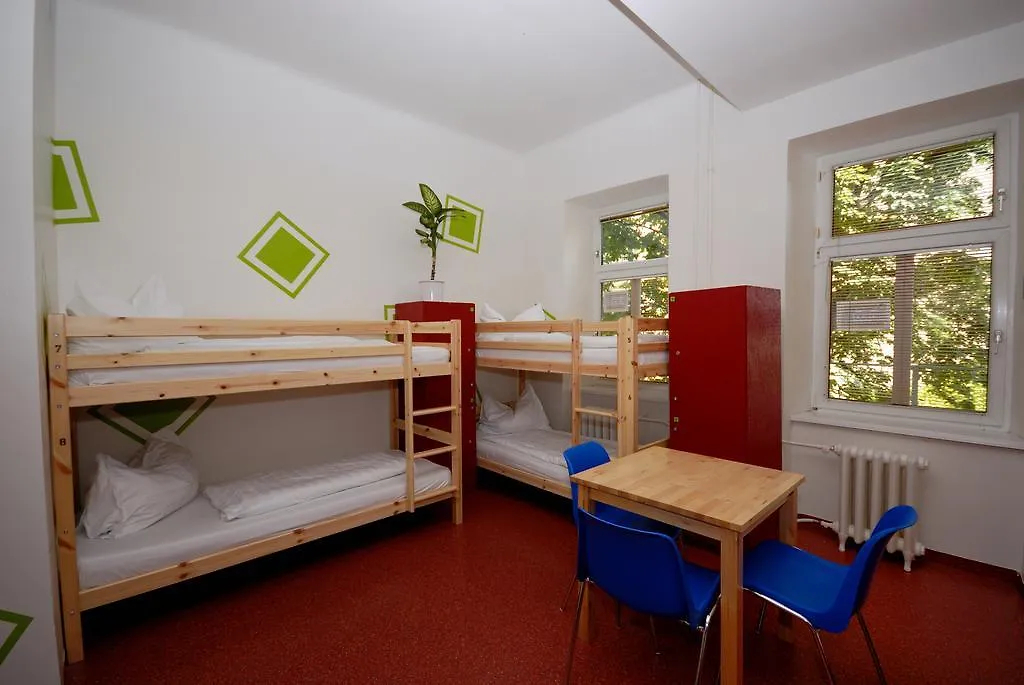 Westend City Hostel Viena